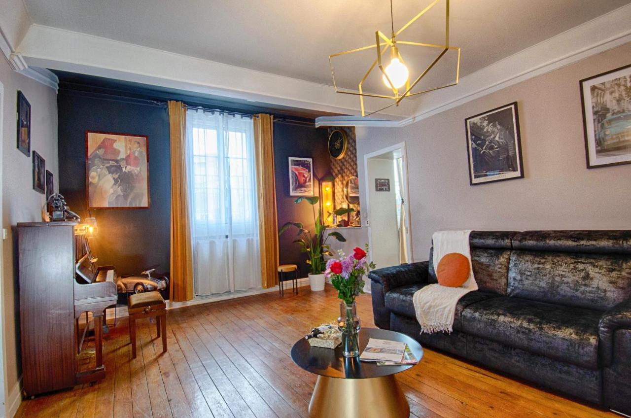 Sweet Nina Jazz Appartement Pour 5 Voyageurs, Situe A La Place De La Republique, Avec Parking Et Lit Queen Size Le Mans Exteriör bild