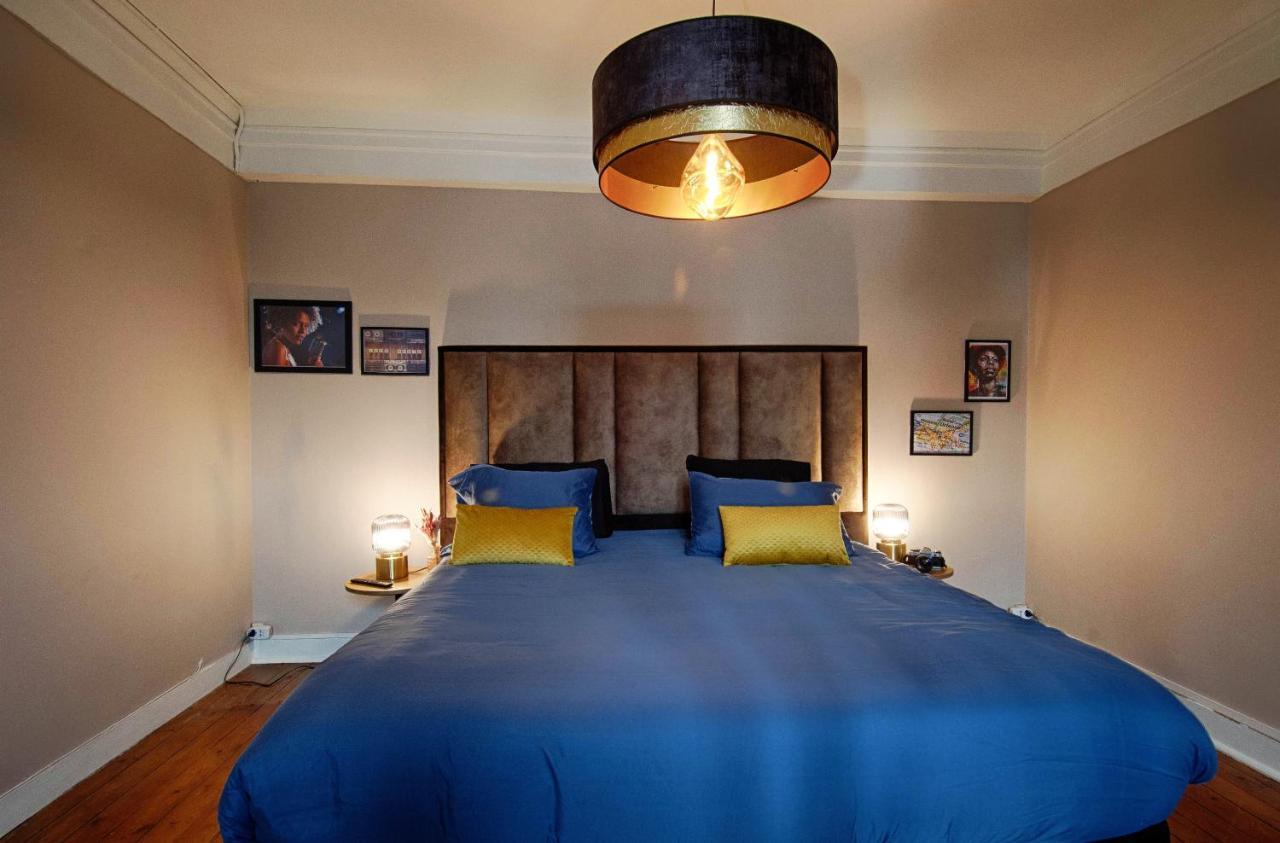 Sweet Nina Jazz Appartement Pour 5 Voyageurs, Situe A La Place De La Republique, Avec Parking Et Lit Queen Size Le Mans Exteriör bild
