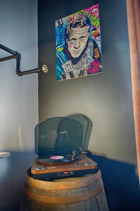 Sweet Nina Jazz Appartement Pour 5 Voyageurs, Situe A La Place De La Republique, Avec Parking Et Lit Queen Size Le Mans Exteriör bild