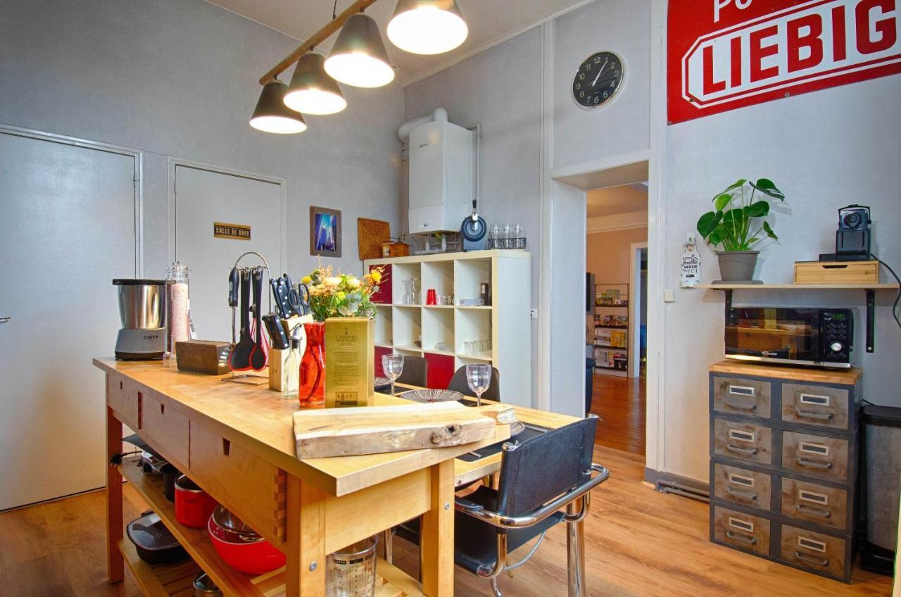 Sweet Nina Jazz Appartement Pour 5 Voyageurs, Situe A La Place De La Republique, Avec Parking Et Lit Queen Size Le Mans Exteriör bild